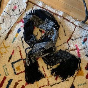 Maiyet Black Wool Artisans Scarf from Bolivia